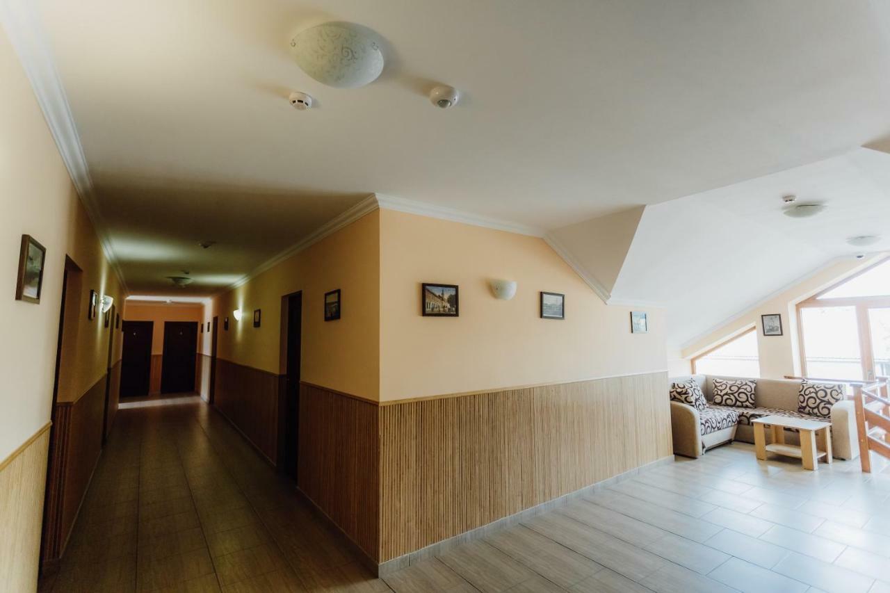 Praktik Hotel & Restaurant Береговое Экстерьер фото